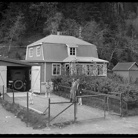 Sentralt hus i Rjukan Eksteriør bilde