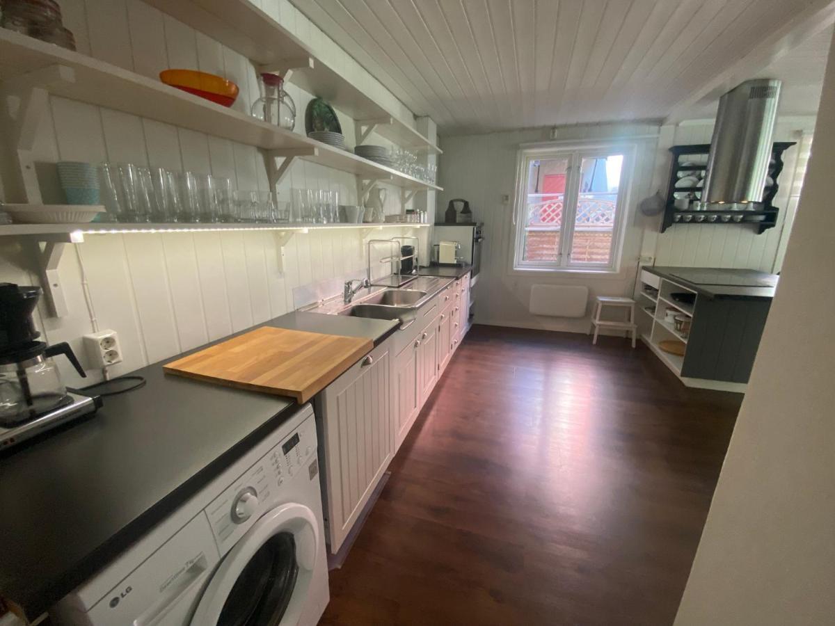 Sentralt Hus I Semesterbostad *
